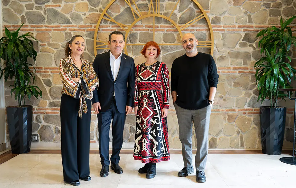 25. Yılımızda Mottomuz: Müzik Emekçilerinin Hakları için Toplumsal Farkındalık 25. Yılımızda Mottomuz: Müzik Emekçilerinin Hakları için Toplumsal Farkındalık